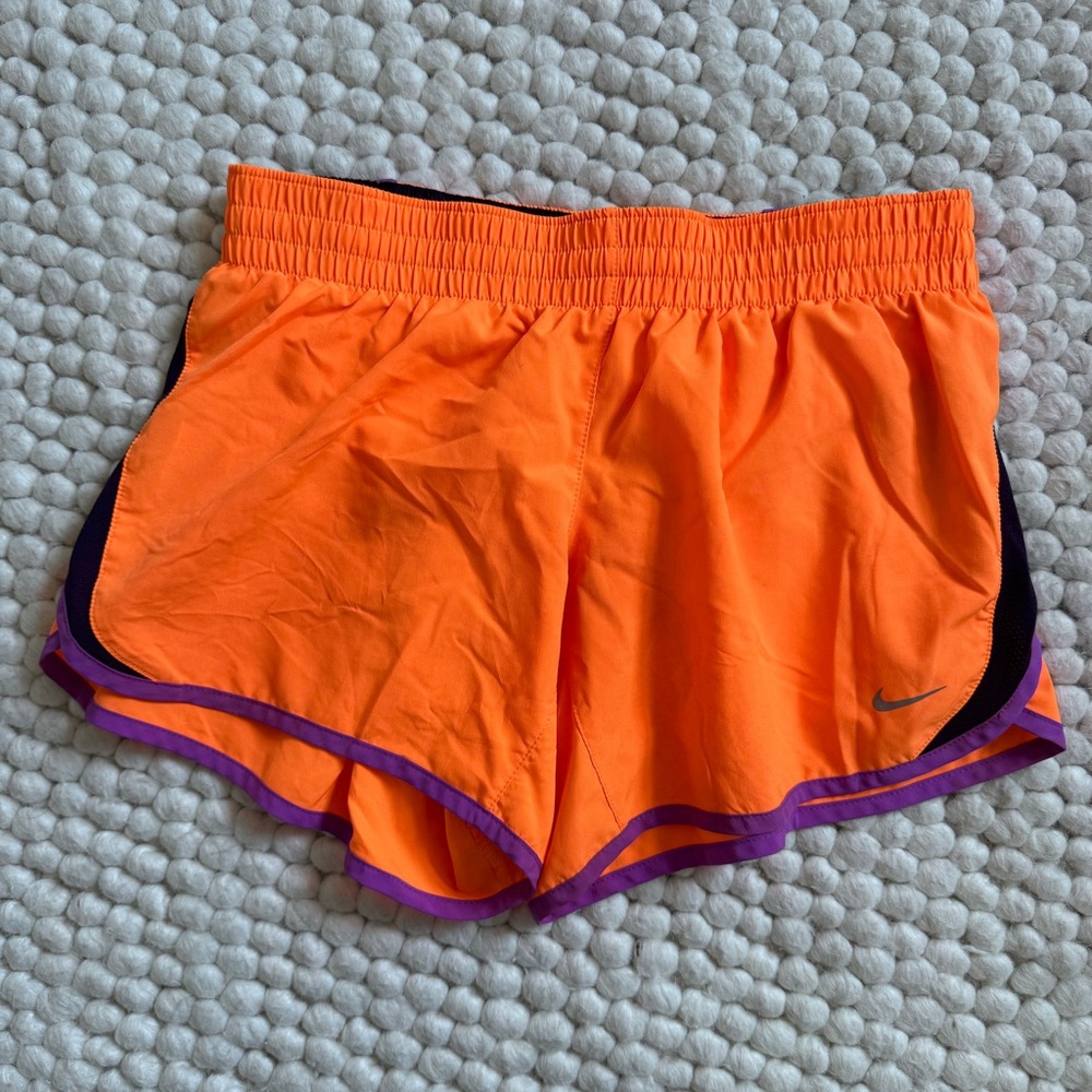 Nike Girl’s Size XL Orange Running Shorts‎
